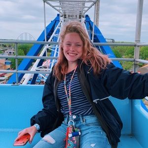 Meet your Posher, Mackenzie